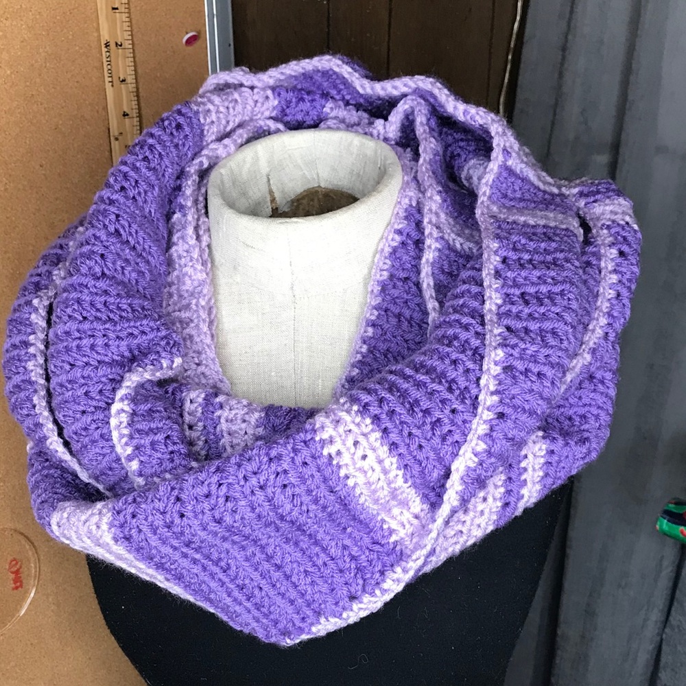 Infinity scarf - Picture 3 of 8
